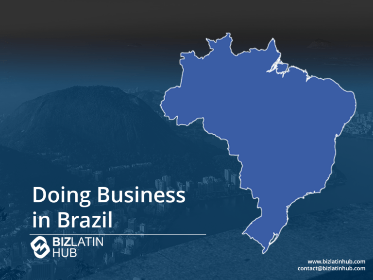 Un mapa azul de Brasil se superpone a un fondo oscuro de un paisaje urbano, con el texto "Haciendo negocios en Brasil" junto al logotipo de BizLatin Hub. En la esquina inferior derecha, el texto adicional dice "www.bizlatinhub.com" y "contact@bizlatinhub.com".